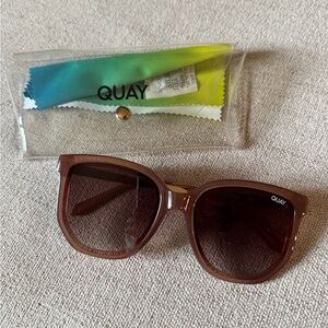 Quay Brown Sunglasses